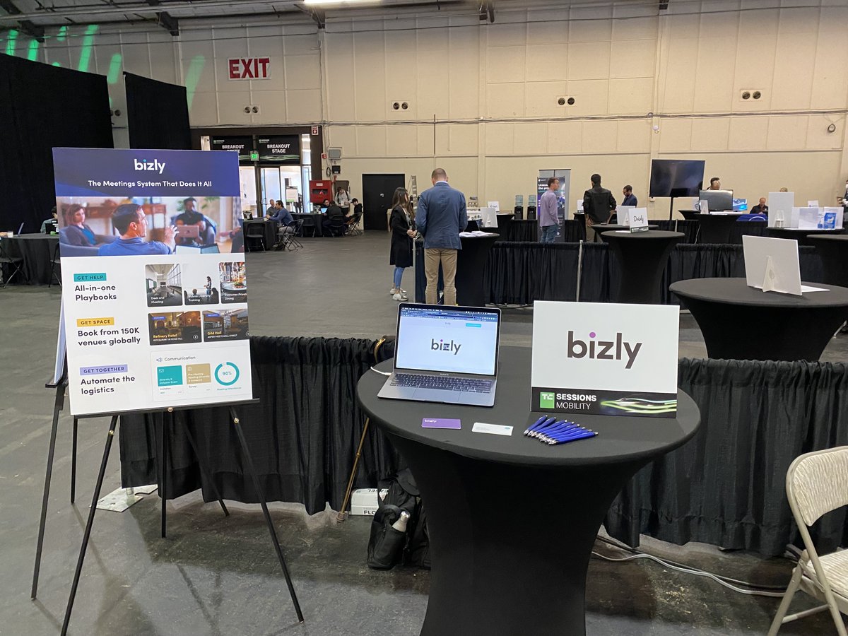 GetBizly's tweet photo. Holding down the fort at #Techcrunchsessions today. Come see what all the hype is about! #getbizly https://t.co/Dsf0bjvqDz