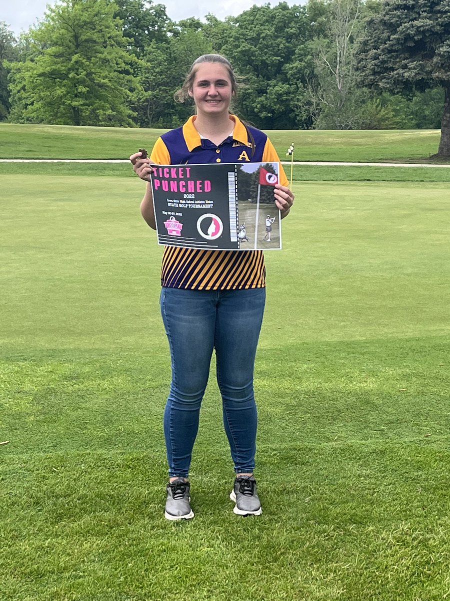 Sammy is head to State Golf!!!