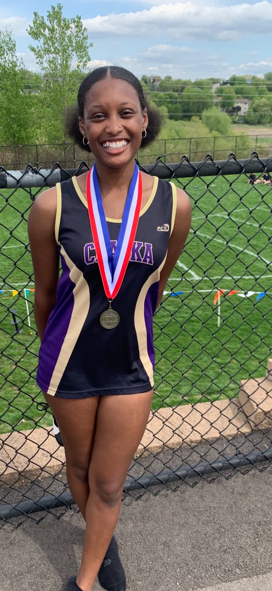 Daneyah Hughes takes gold in the girls 100HH with a NEW MEET RECORD time of 15.69 #conferencechamp