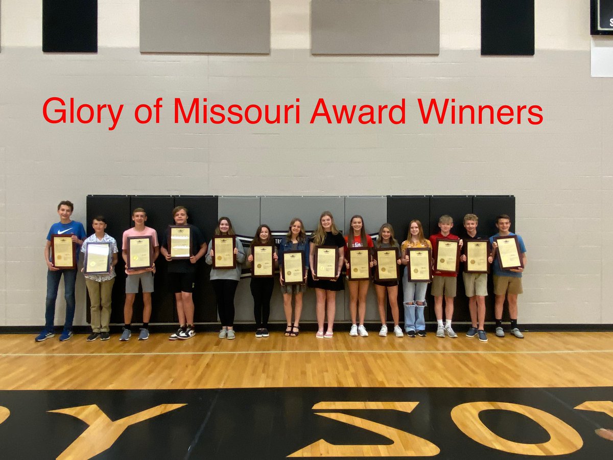 TSMSAD's tweet photo. @TroySouthMiddle would like to congratulate our 2022 Glory of Missouri Award Winner!! Keep reaching for the stars Titans!!  #TroySouth #proud2br3 #TitanStrong #TitanPride #TSMSRocks #GloryOfMissouri https://t.co/eaaYZF1wIq