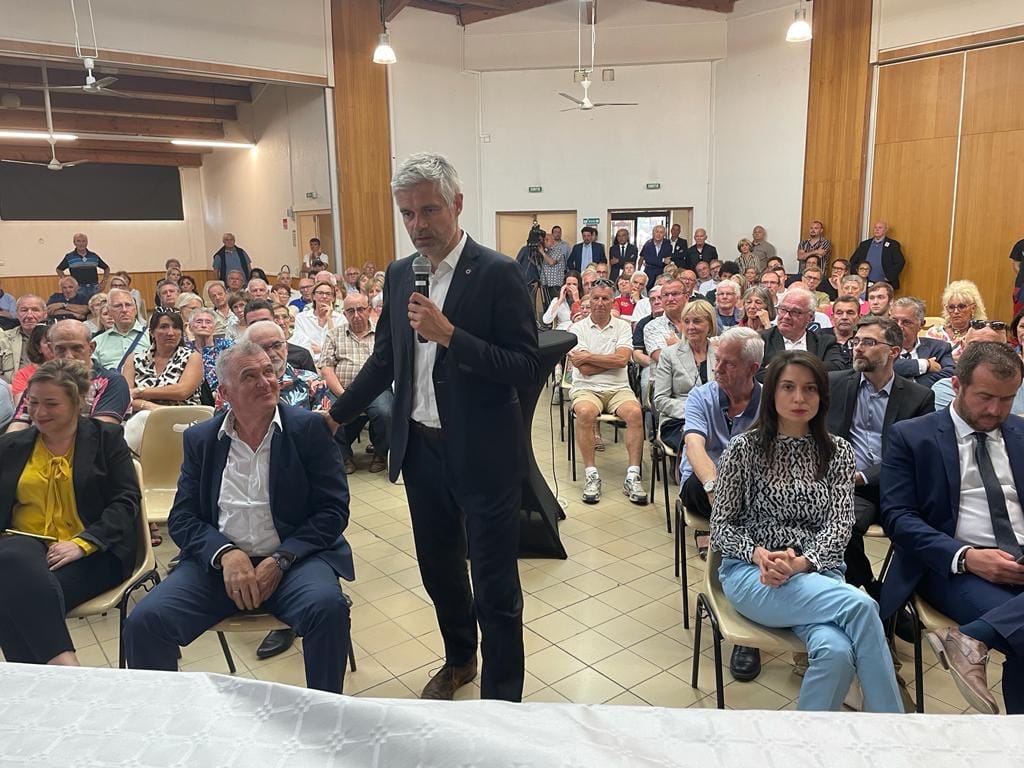 ChaverocheEric's tweet photo. Quel plaisir de retrouver @laurentwauquiez hier soir à Pérols, ce fut l’occasion d’échanges constructifs et agréables.
#circo3401 #legislatives2022 https://t.co/ChfgA7KG83