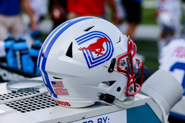 jr_walley's tweet photo. After talking with @CoachMesser_ I am honored to receive an offer from @SMUFB                                @Coach_LaFavers @CoachJimbo92 @RPHS_FB @coachcedric https://t.co/IJ45IwVqf2