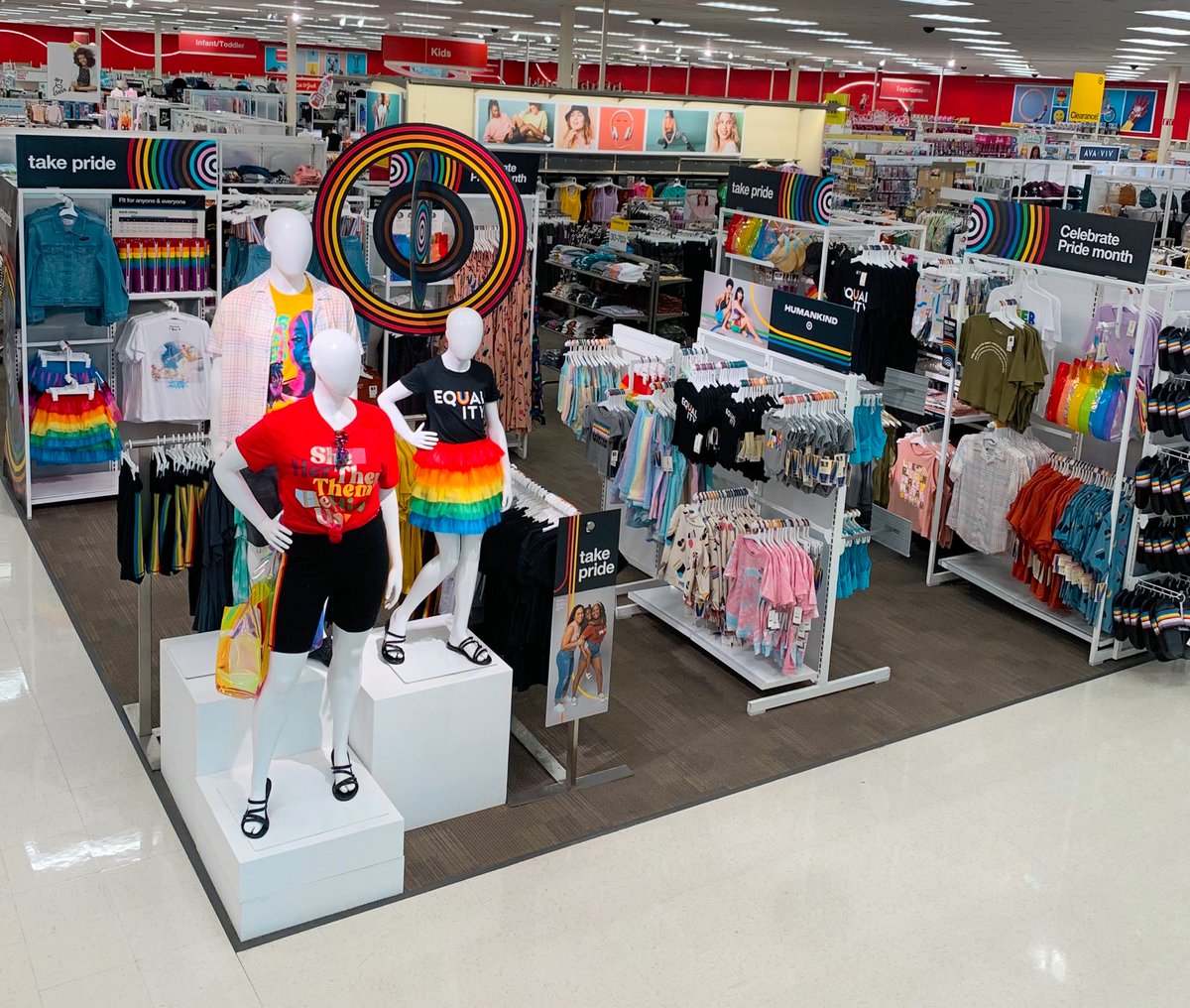 Faith Thomas (@vm_faitht) on Twitter photo Proud to be a part of a company at the center of diversity and inclusion for all π―π₯³ This yearβs pride set didnβt disappoint ππ€© #TargetXPride #T2542 <a href="/siah77/">Josiah Martinson</a> <a href="/ThrillHill9/">Hillary Springer</a> <a href="/KuceraMallori/">Mallori Kucera</a> <a href="/CarolineW2542/">Caroline</a> Proud to be a part of a company at the center of diversity and inclusion for all π―π₯³ This yearβs pride set didnβt disappoint ππ€© #TargetXPride #T2542 <a href="/siah77/">Josiah Martinson</a> <a href="/ThrillHill9/">Hillary Springer</a> <a href="/KuceraMallori/">Mallori Kucera</a> <a href="/CarolineW2542/">Caroline</a>