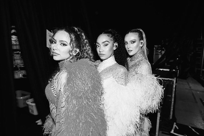 LittleMix's tweet image. Sisters we are everywhere 💞