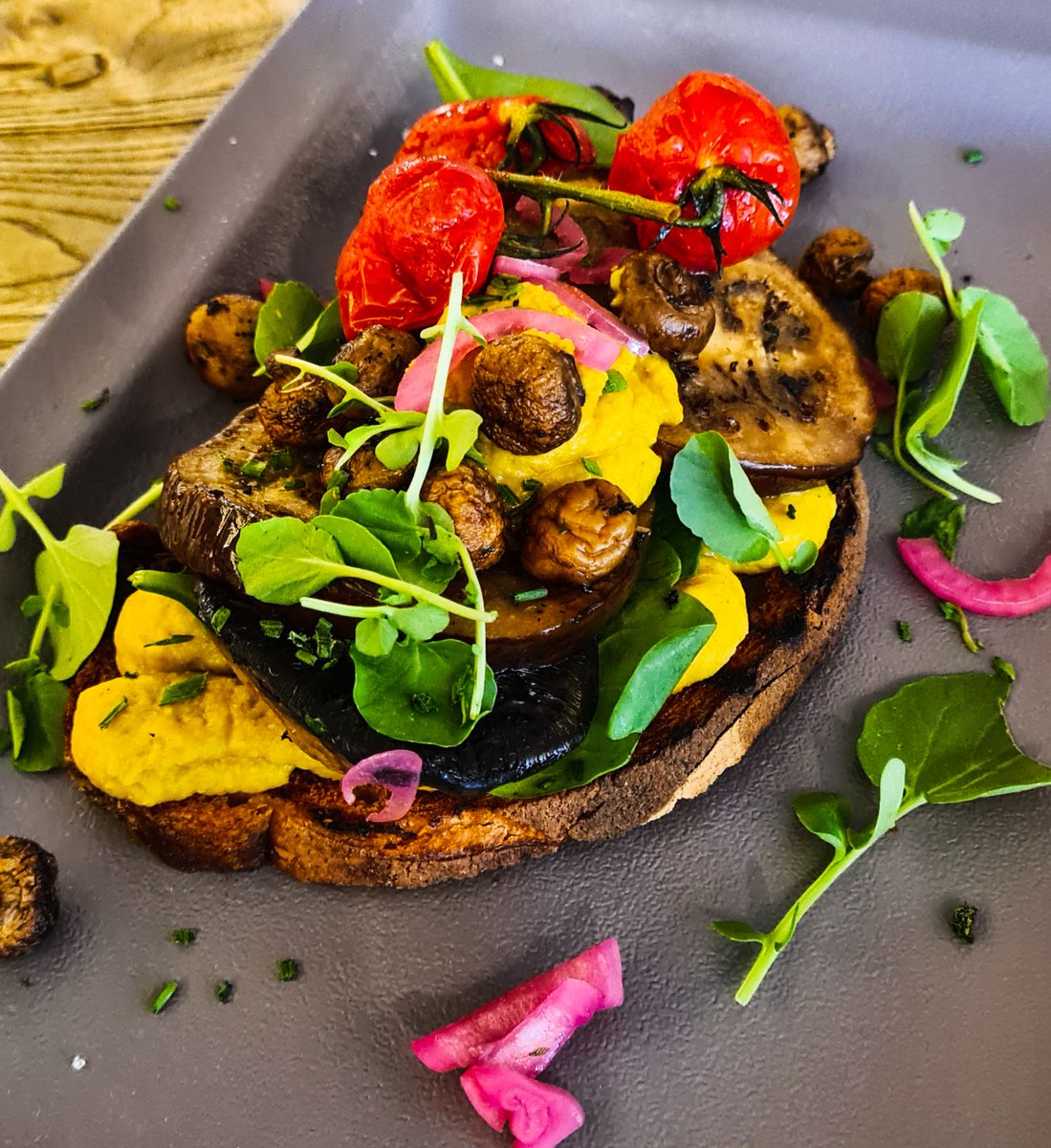 #veganlunch wild mushrooms, sweet potato, roasted chickpeas on sourdough toast #veganfood @Arnieg800 @JamieRohu @Veganella_ @agargmd @vegannutrition1 @wildatlanticway