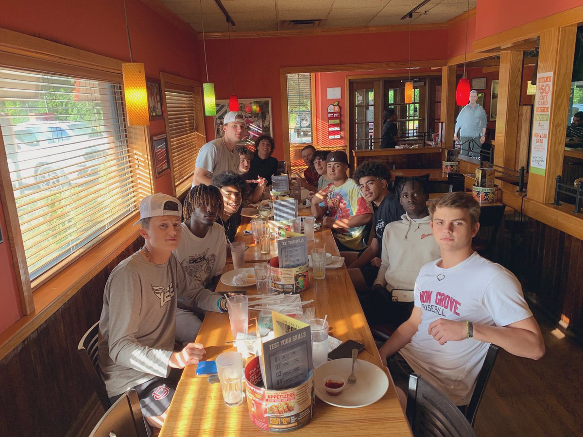 This group worked their tails off laying volleyball courts early in the season & tonight were treated to a nice meal for their hard work! #bettertogether #wearentdoneyet @UnionGroveAD