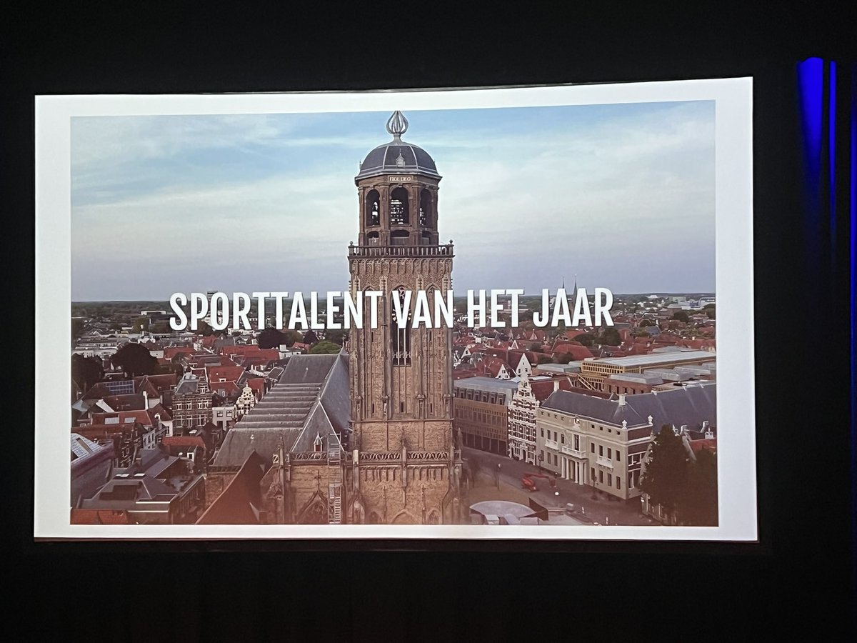 HanzeBV's tweet photo. Vanavond waren @henribril en @SanderJongsma2 aanwezig in @mimik_deventer bij de Deventer Sportverkiezing 2021 van @sportdeventer als sponsor van het talent van het jaar 2021. Deze categorie is gewonnen door Arij Fransen, honkballer bij Cincinatti Reds. https://t.co/wiUGdB9hqE