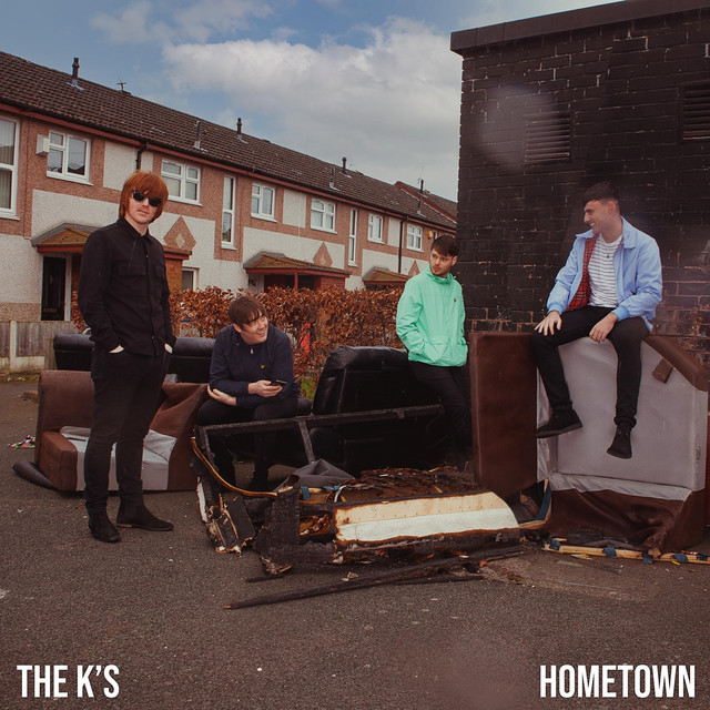 WN35Music's tweet photo. BRAND NEW PODCAST

The lads discuss the new @BlossomsBand album Ribbon Around The Bomb &amp; new music from @liamgallagher, @TheLathums &amp; @TheKsUK 

@kieran_makin then chats Foals - Blackpool gig &amp; Super Album

LISTEN NOW: https://t.co/Cpf5oTiiAJ

@RobLee559 @LordJames_14 

#podcasts https://t.co/6sDsRjHyK6