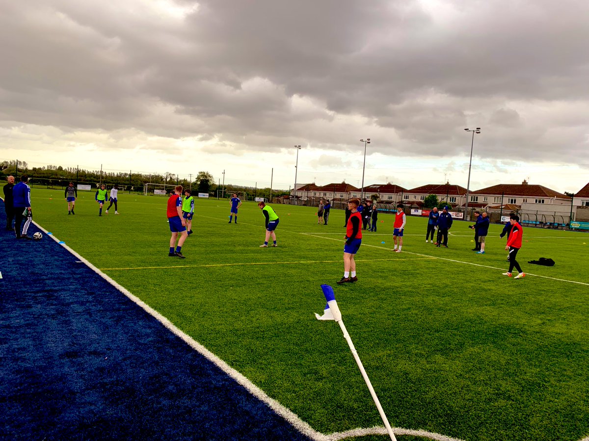 FAIMeath's tweet photo. ⚽️ Brilliant finish to our @FAICoachEd program tonight with @RatoathHarpsFC 

✅PDP 1
✅PDP 3

Fantastic investment by the club and their coaches to help their players enjoyment and development 💪

Massive thanks to @DamoDoherty for organising the players who were outstanding 👏 https://t.co/DAHDQKmOYo