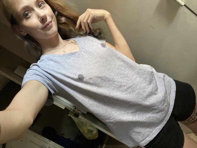 This always seems to happen when my baby girl starts crying. Ain't it sway seeing titties milk on a shirt<a href="/tag/newprofilepic"class="tags"><span>#newprofilepic</span></a>
