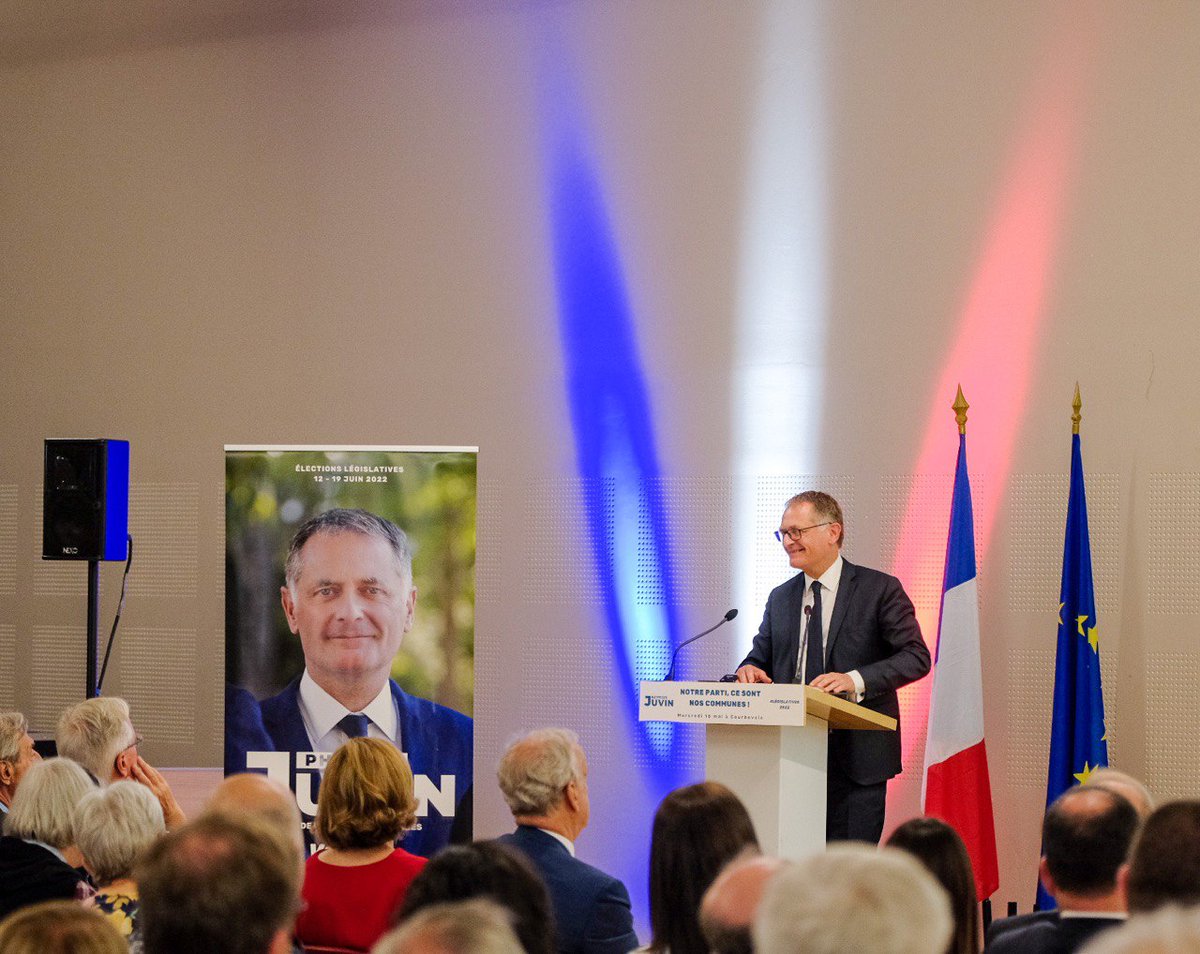 En quoi les intérêts de nos communes sont-ils défendus à l'Assemblée Nationale ?

Parce que la loi nous impose une densification déraisonnable. Parce que la loi veut définitivement nous retirer les compétences d'urbanisme...