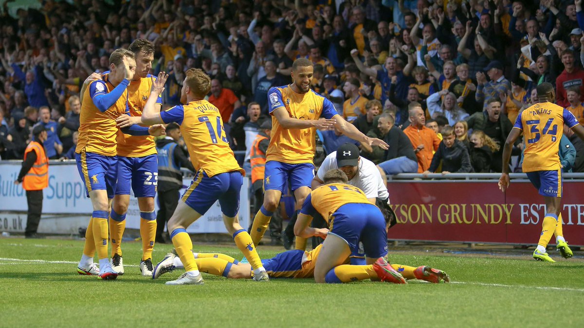 mansfieldtownfc's tweet image. 🎶 𝙌𝙐𝙀 𝙎𝙀𝙍𝘼, 𝙎𝙀𝙍𝘼… 🎶

#Stags 🟡🔵