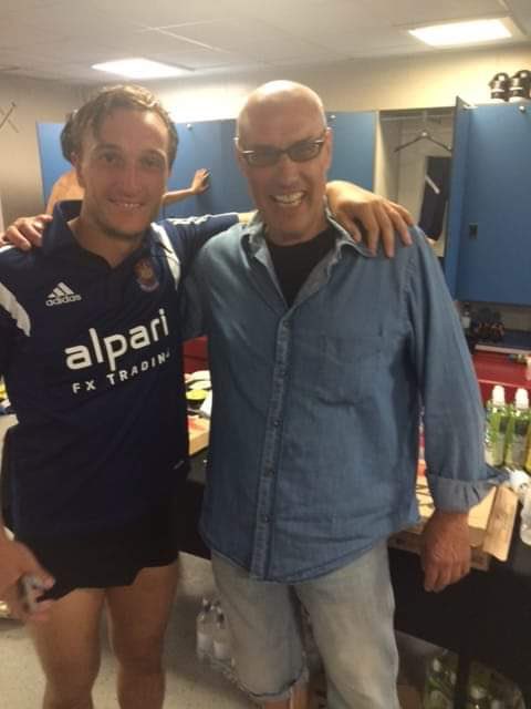 rustyrockets's tweet photo. My dad Ronnie and our captain @Noble16Mark - whose farewell speech on Sunday is still giving me the occasional tear. #MN16 @WestHam ⚒️ https://t.co/20YHWwV2Qc