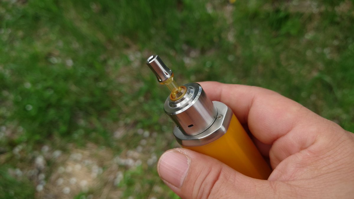 CebrjowHwScHCkj's tweet photo. 皆さん、おはよっチェ😆👍今日も宜しくご安全に。🙇💦#WISMEC #SINUOUSV80 + #PSYCLONEMODS #HADALY RDA + 蜻蛉切 ドリチ 😋💦 #VAPE #vape好きな人と繋がりたい #VAPE好きと繋がりたい #VAPE初心者 #fouronefivemod https://t.co/04g1yoT7GX