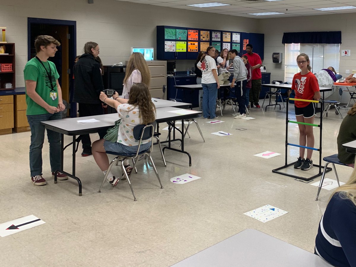 and_bcs's tweet photo. @WalkerValleyHS loves welcoming future Mustangs! Great day with @prospectvikings @NorthLeeElem @Charleston_ES @hopewelltigers @MichiganAvenueE 5th graders!! https://t.co/RwosMBkiYd