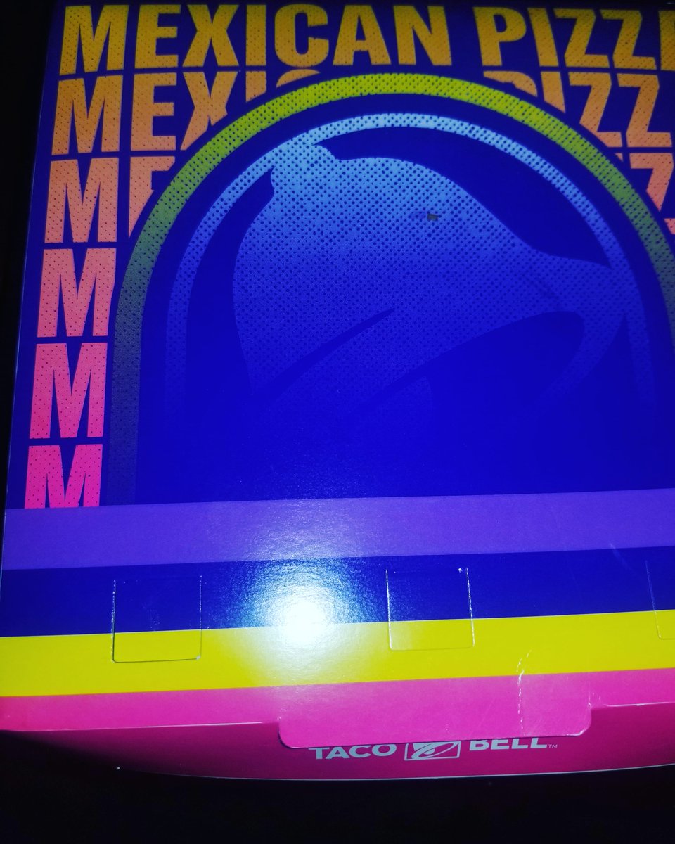 TeeJayMaximum's tweet photo. @tacobell Mission accomplished 😏 https://t.co/AsPDzUc059