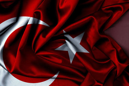 Musa27858908's tweet photo. @amiyane_ @RTErdogan @halktvcomtr @gazeteduvar @BDDKResmi @ankara_kusu @tmsftr @dhainternet @dunya_gazetesi @bbnturktv @FOXhaber @cnnturk @mustafaelitas #23MayıstaTmsfÖnündeyiz
BU REZİLLİĞE SON VERİP HAKKIMIZI ALMAYA GELİYORUZ #EVİMMAĞDURLARIPLATFORMU

@RTErdogan @NureddinNebati
@tmsftr @BDDKResmi
@mustafaelitas @Mv_CavitAri
@senerabdullatif  @GaroPaylan . https://t.co/rNSj1mEJFc