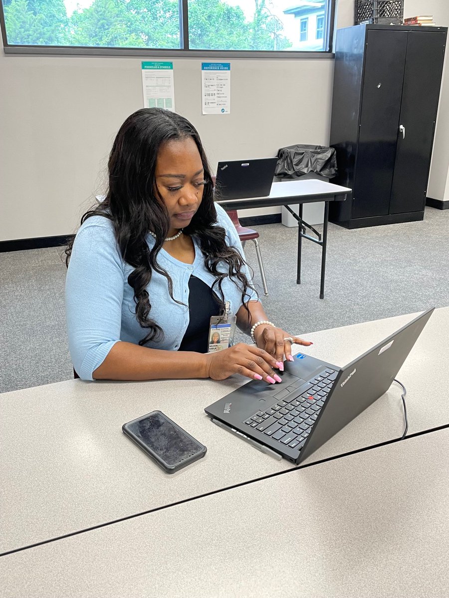 ShawneeCollege's tweet image. The Shawnee Community College Extension Center in Cairo is where you'll find the Illinois Department of Human Services Mobile Processing Center. Stop by on Thursdays between 10 a.m. and 4 p.m. #IDHS #health #myscc #chooseSCC