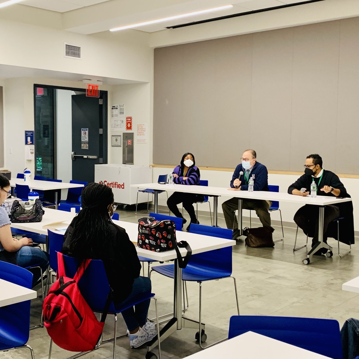 Prep_for_Prep's tweet photo. During the lunch break of their Saturday Preparatory classes at Trinity, current PREP 9 students had the opportunity to hear from three PREP 9 alumni. A similar panel discussion for Prep students will be held in the near future. #PrepAlumni https://t.co/beEvkJYMw4