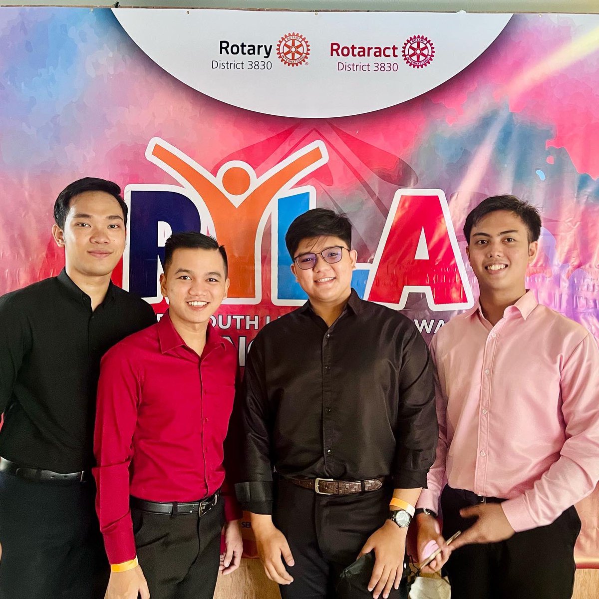 RACMakatiPH's tweet photo. Rotary Youth Leadership Awards (RYLA 2022)
 
The Rotaract Club of Makati (RAC Makati), through the generous sponsorship of the Rotary Club of Makati (RC Makati), participated at this year’s Rotary Youth Leadership Awards (RYLA 2022) which was held at the Ayala Ballroom… https://t.co/ulO9wUpuao