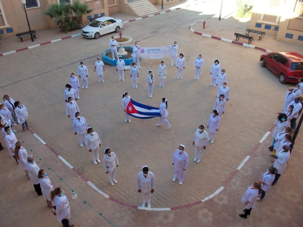 “Le debo mi éxito a esto: nunca di ni acepté una excusa”, Florence Nightingale. #DíaDeLaEnfermería #CubaPorLaVida #CubaCoopera <a href="/cubacooperaven/">Brigada Médica Cubana en Venezuela</a> <a href="/MINSAPCuba/">Ministerio de Salud Pública de Cuba</a> <a href="/PardoRegla/">Regla Angulo Pardo</a> <a href="/japortalmiranda/">José Angel Portal Miranda</a>