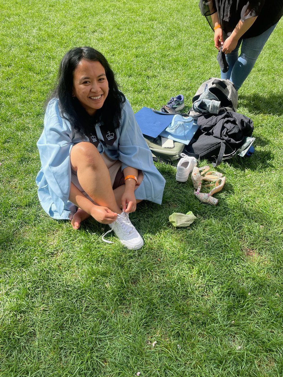 Your girl graduated from <a href="/columbiajourn/">Columbia Journalism School</a> today. Don't worry, NYC hasn't changed me much. I still would much rather wear practical shoes.