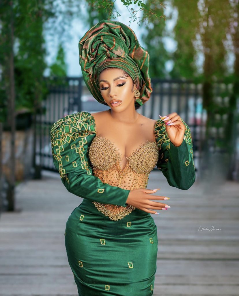 IamPearl_icous's tweet photo. @PulseNigeria247 Mercy Eke #AskMercyEke https://t.co/99WnItpHEz