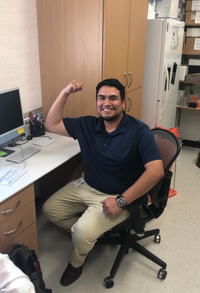 congratulations to Gabe Escobedo for successfully passing his Neuroscience Graduate Program qualifying exam today! I'm so glad you are in my lab!  Keep your eye on Gabe... great things to come.