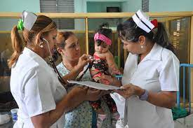 Si el amor lo puede curar, las enfermeras lo harán. #DíaDeLaEnfermería #CubaPorLaVida #CubaCoopera <a href="/cubacooperaven/">Brigada Médica Cubana en Venezuela</a> <a href="/MINSAPCuba/">Ministerio de Salud Pública de Cuba</a> <a href="/PardoRegla/">Regla Angulo Pardo</a> <a href="/japortalmiranda/">José Angel Portal Miranda</a>