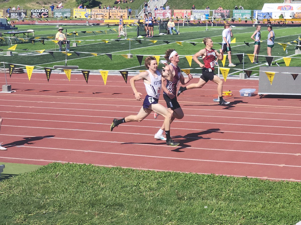 Verbeck striding through the 400 at this hot and steamy @nsaahome state track meet. @MindenXCTF @MindenWhippets