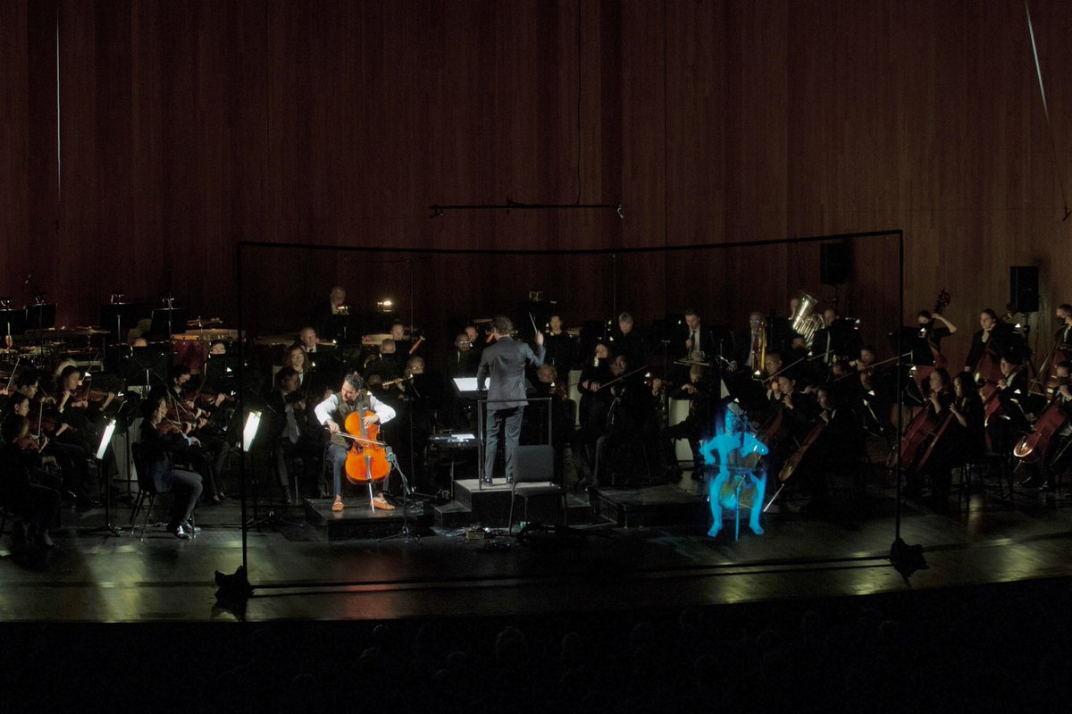 yvesdhar's tweet photo. #Beware: AGNES and I will be coming to an #orchestra near you very shortly [#Terminator eyes turning red]

📸: O’Neil Arnold https://t.co/NcJRi3iP53
