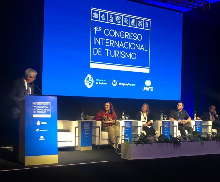 VML_Uruguay's tweet image. @_RodrigoMelian, nuestro VP Digital presentó el “Sistema Automatizado de Promoción Turística” en el marco del 1er Congreso Internacional de Turismo. @Uruguay_Natural @UNWTO