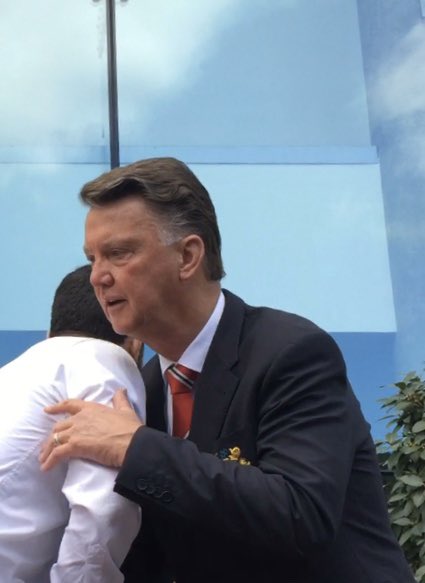 A picture of me holding the shirt of Cameroonian player #Albert_Ebossè who died in the stadium of his Algerian club. We do not forget what Albert gave to his team #JSk and the Algerian championship