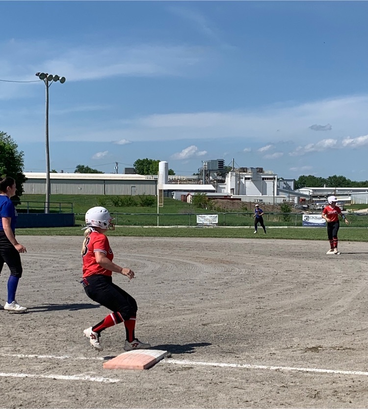 OHSActivities's tweet photo. Lady Cyclones held off Holton in the final two innings.  Final score 4-3 to move on to State. https://t.co/DwuqDVW2Z4