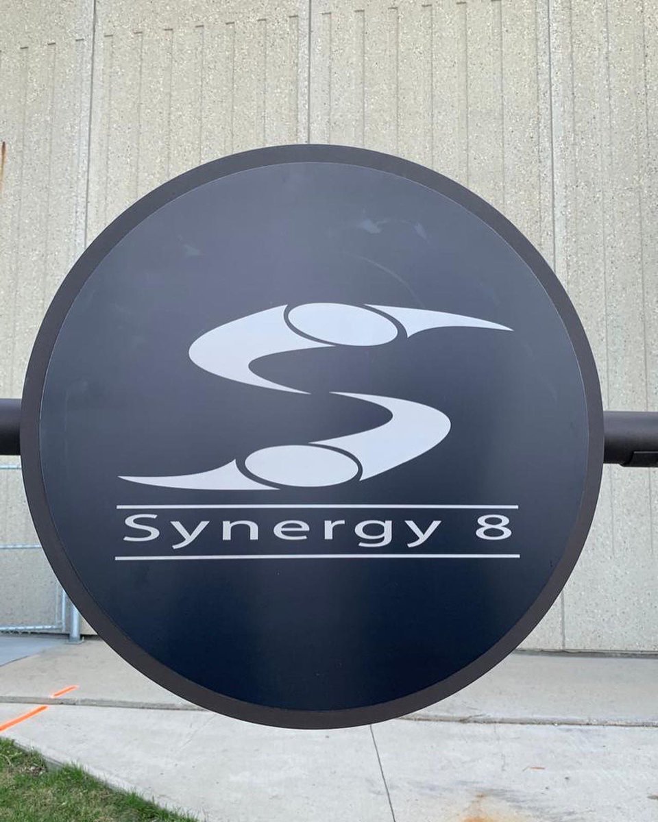 8_synergy's tweet image. A dream became reality today! Thanks to our partners with Dakota Dunes CDC, Battleford Agency Tribal Council, and Saskatoon Tribal Council (STC) we officially unveiled the statue of Fred Sasakamoose at SaskTel Centre today
#fredsasakamoose