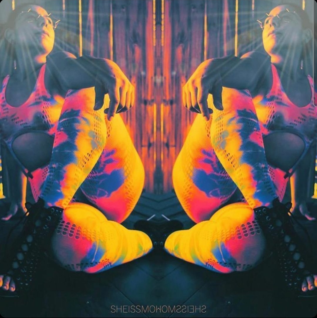 Sheissmokinghottt (@sheissmokinghot) on Twitter photo 