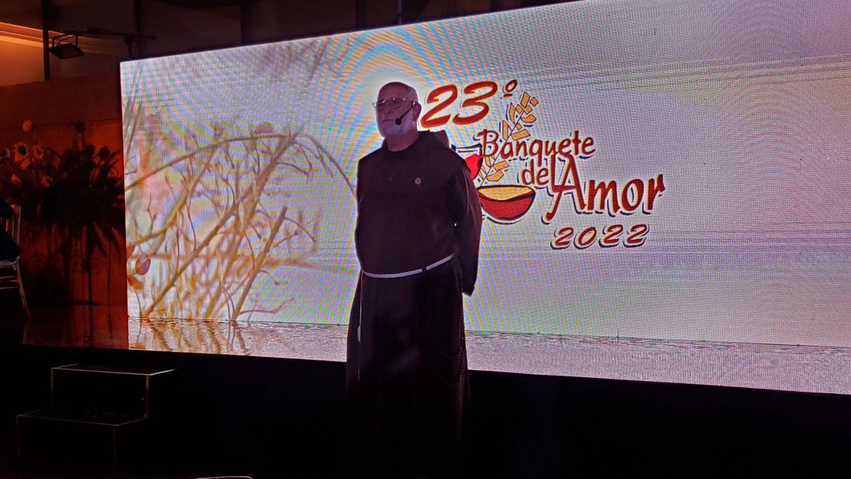 Gracias Padre Flavián Mucci, por todo el amor, por todas las risas y por todo el trabajo que hoy nos lleva a elevar una oración al cielo, con la fe de verlo satisfecho y lleno de gozo, cara a cara en la presencia de nuestro Padre Celestial
Nota completa➡️bit.ly/Banquete_del_A…