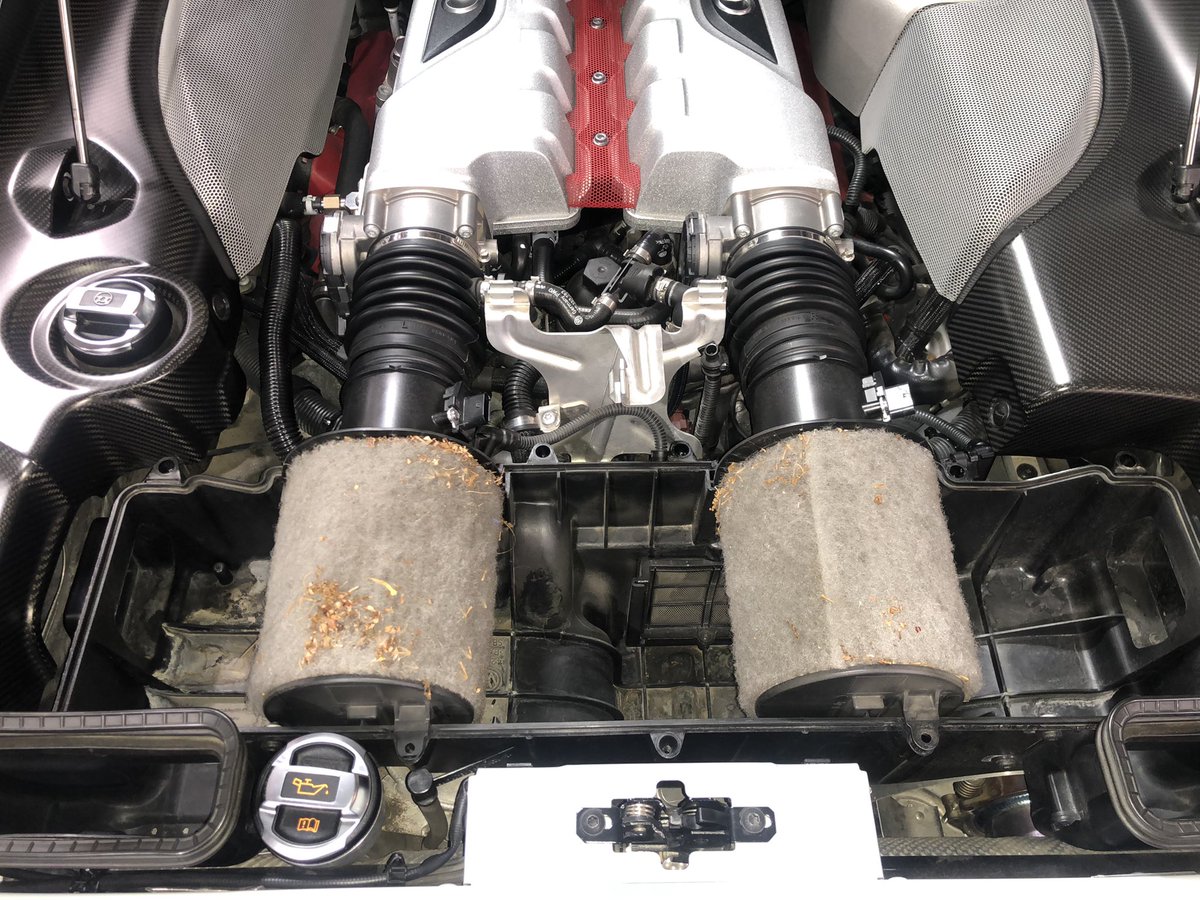 AutoUnionTuning's tweet image. A stunning R8 GT stopped by for some maintenance and a set of upgraded air filters.