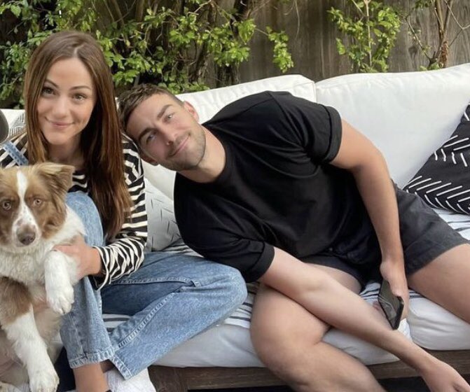 When you’ve been waiting over 4 years for this #Jaspenor #Atom pic and here they are so natural and happy as always 🥰
Feels like 92 years.
Feels like yesterday.
#TheRoyals ❤️❤️❤️❤️