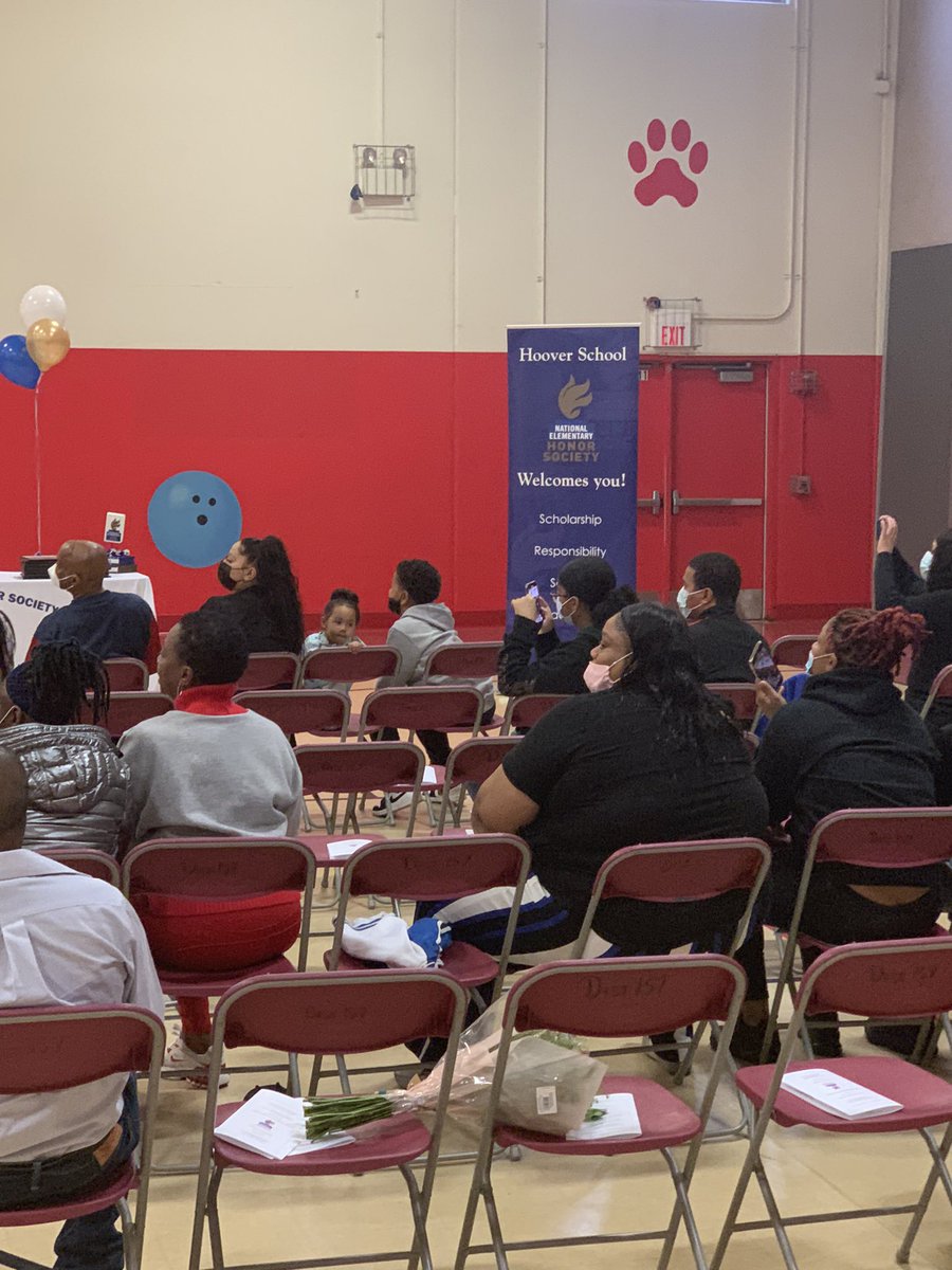 super_hsdist's tweet photo. It's a great day @HooverHounds. Congratulations to the new members of the National Elementary Honor Society.  We are so proud of all you.  Thank you Mr. Walker and ALL the sponsors that support our students. https://t.co/nYxBsbcF1b