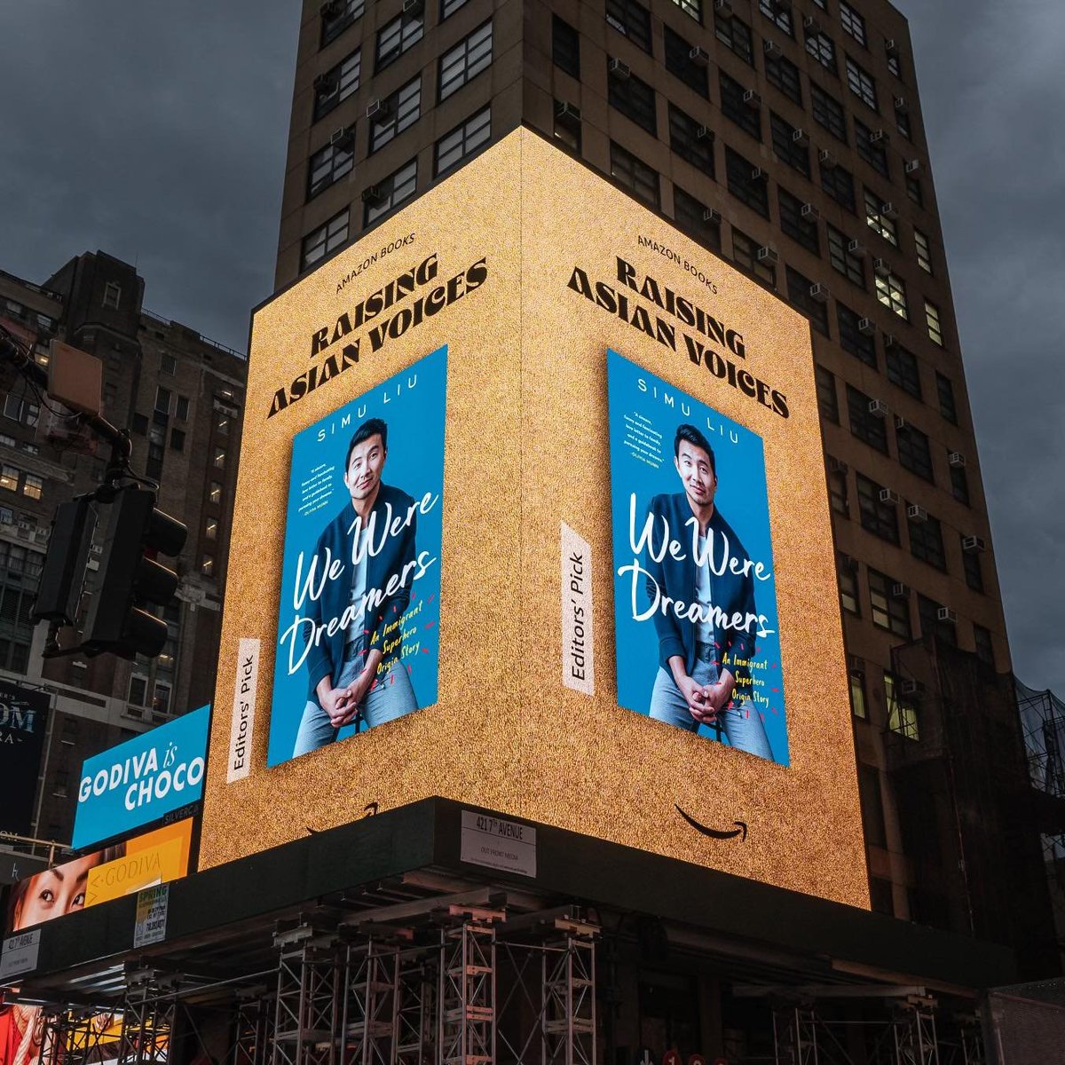Spotted in NYC! 

Thanks @AmazonBooks for highlighting We Were Dreamers as an Editor's Pick! It's currently trending as the #1 bestseller in Asian Studies and #50 overall and it's only been a couple days!!

Get your book, e-book or audiobook copy now!