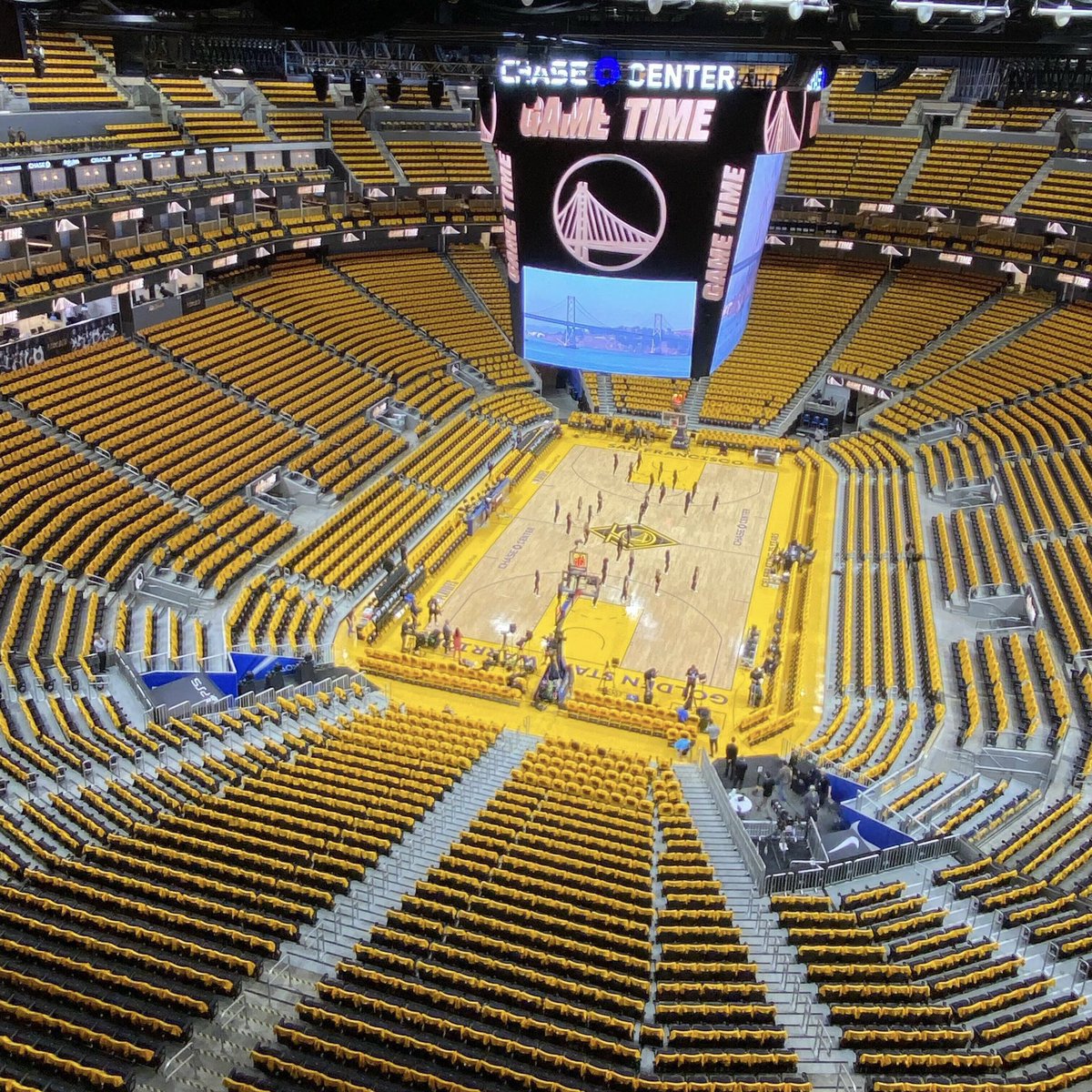 ¿Qué darías por estar hoy en el Chase Center?