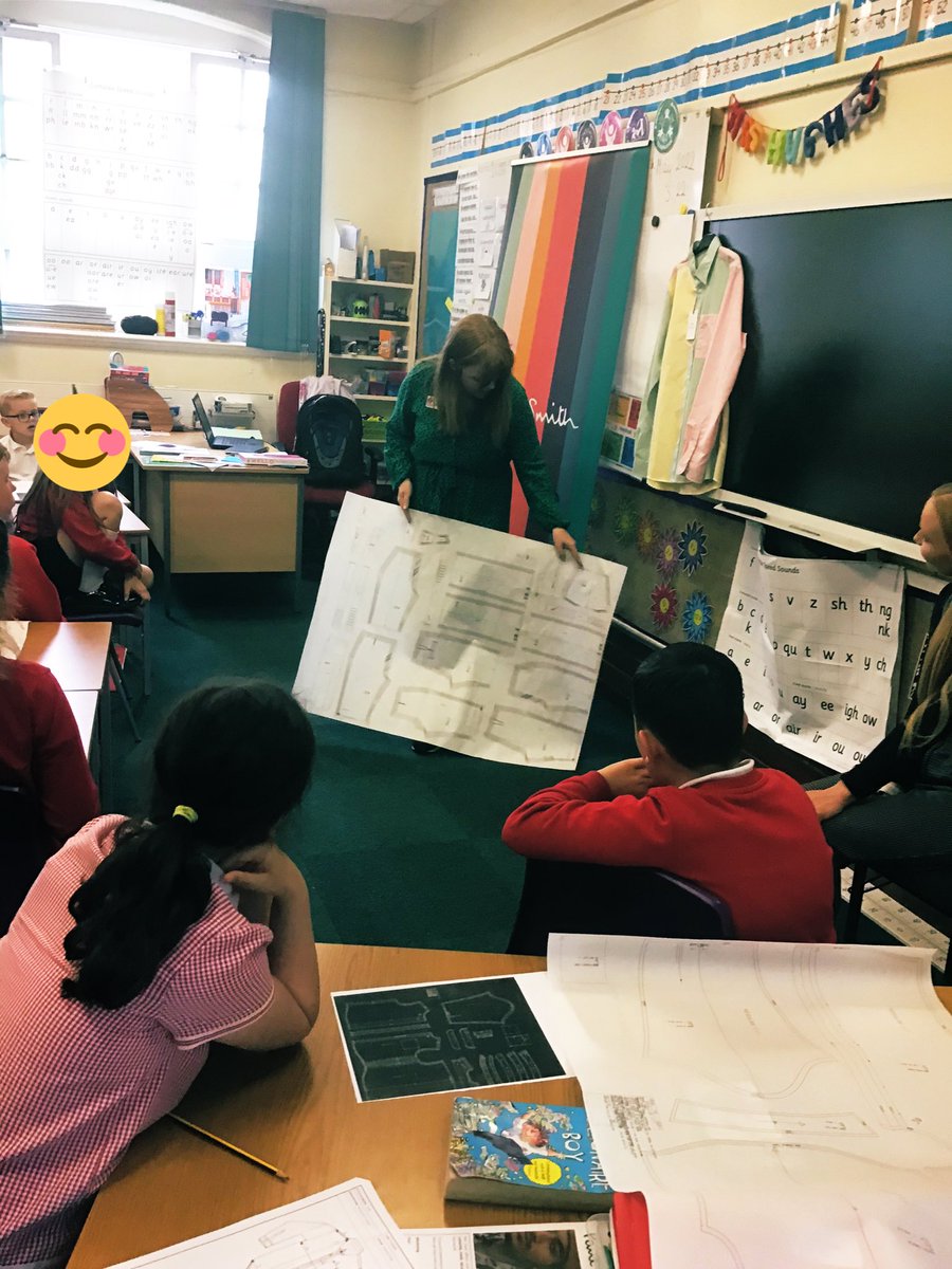 newton_class's tweet photo. This week Amethyst class have been taking part in Primary Futures Week. We’ve had some really inspirational visits.@PaulSmithDesign 
Thanks Gemma, we gained a real insight to the many jobs involved in fashion. https://t.co/C4vc8AfqUr