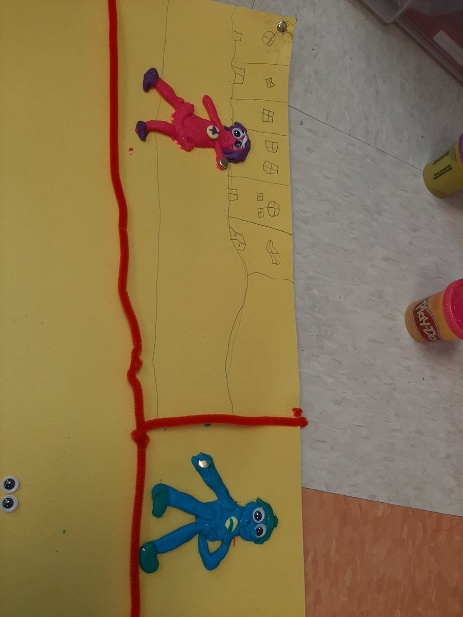 tanya_churchill's tweet photo. The ol' mobile maker cart took a hit today in Kari Oak's 4th grade class @HGHedgehog The @makeymakey kits and @scratch are going to be great for assessing the #sci4.P.1 unit...superheros, villians, batteries, flashlights and more! #wcpssdll @Southernarea1 #RefillNeeded #SoFun https://t.co/KEDepd0KoD