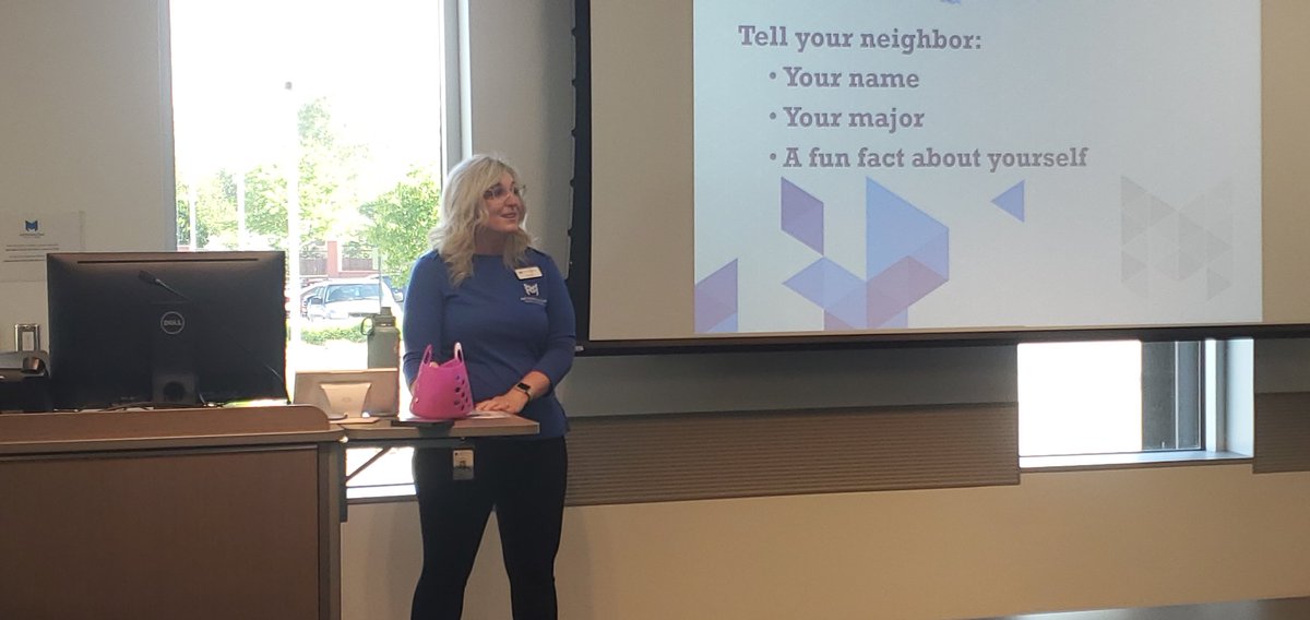 JamesCloyd_MCC's tweet photo. Shout out to Success Navigator, Sabrina facilitating the 1st Fort Omaha Campus MCC New Student Orientation for summer classes! 

For more information:
Call us at 531-622-2400 or email Enrollmentmanagement@mccneb.edu 

#MCCNEB #MCCNSO #NewStudentOrientation #SmartStart https://t.co/IY3hbL8My4