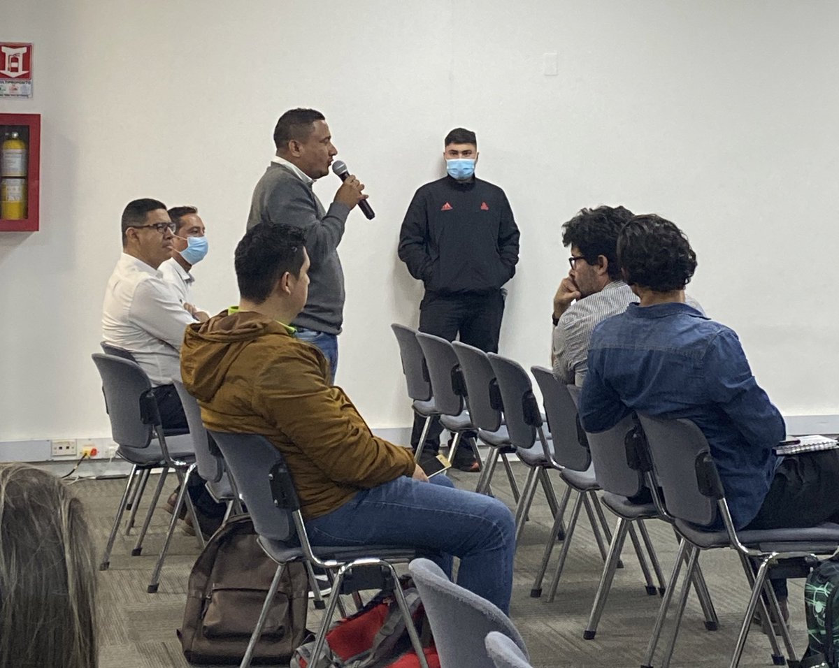 VIVAantioquia's tweet photo. “-La falta de legalidad de la tierra es un reto que se encuentra a diario para la construcción de la vivienda social en los municipios de Antioquia”. Froy Faber Hernandez alcalde de #Peque https://t.co/XrM6Tnkvn7