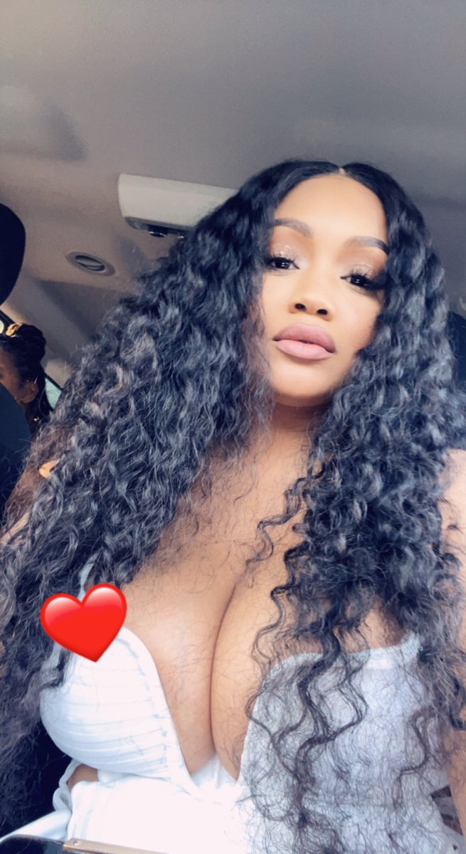 C_Lewis10's tweet image. “I am my own Muse…I am the subject I know best……And The subject I want to Better” — Frida Kahlo 💋