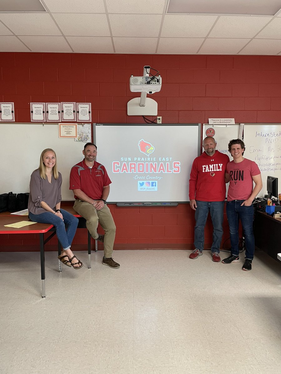 Meet your 2022 XC coaching staff!
<a href="/MaughanDoug/">Doug Maughan</a> <a href="/sppolevault/">Joel Block</a> Clara Williamson, Jonah Nelson.
#speastxc #crosscountry #buildingtradition