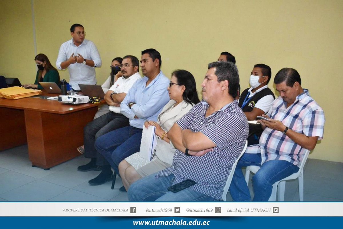 #eleccionesutmach2022 🗳

El titular del Tribunal Electoral,José Correa, socializó ante los jefes de campaña y a los principales de las listas inscritas las formas de cómo deben presentar los documentos. Asimismo, Unidad+ tiene hasta este viernes para subsanar observaciones.