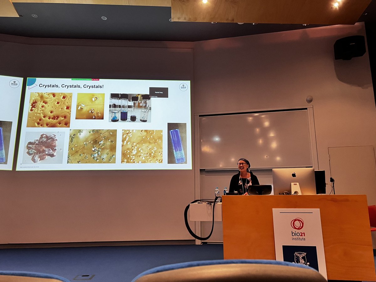 Next up, we have <a href="/_CarolHua/">Carol Hua</a> from <a href="/Deakin/">Deakin University</a> presenting a keynote lecture with some beautiful crystals, NMR and Fluorescence! #CrystalLite <a href="/Crystal_SCANZ/">SCANZ</a>